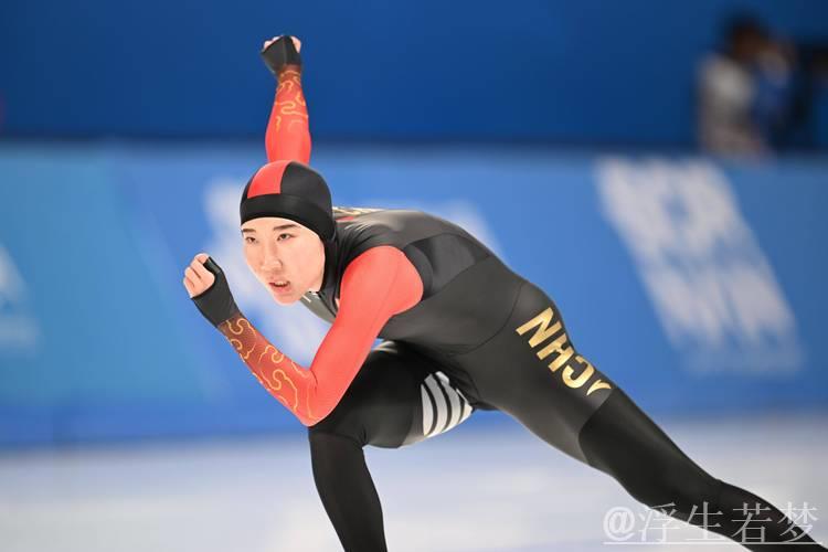 韩梅在女子1000米比赛中获得第七名